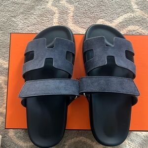 NWT Hermes Chypre in bleu celeste suede 37